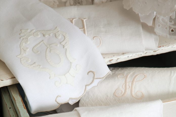 Classic monograms on the most beautiful linens.