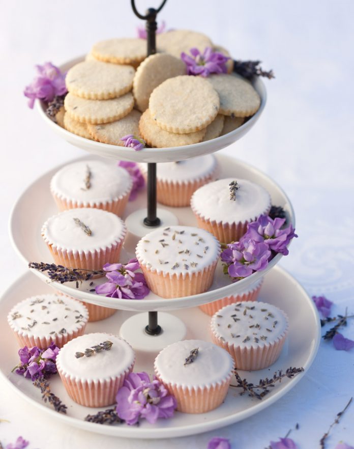 Lavender Crème Fraîche Cupcakes